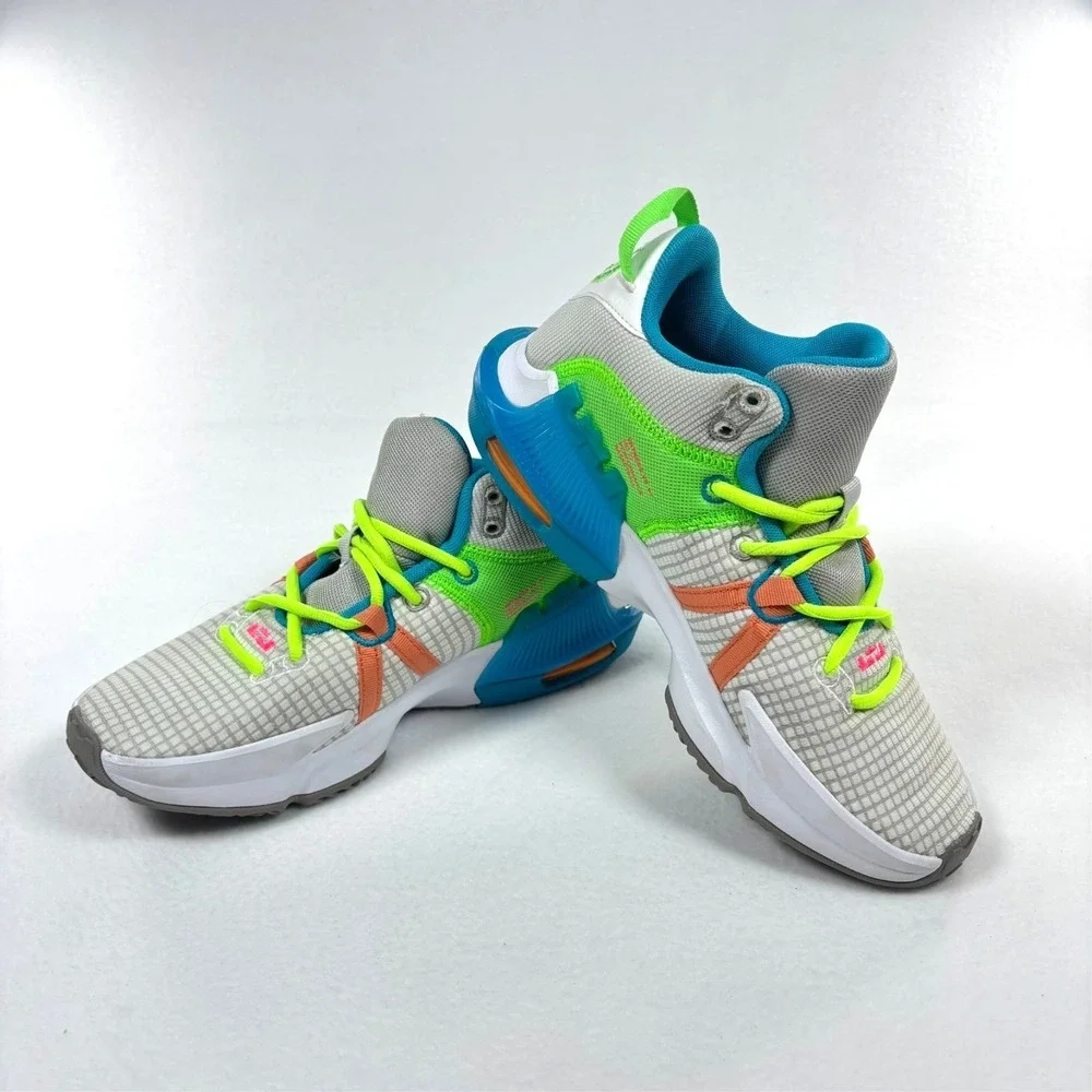 Nike lebron witness